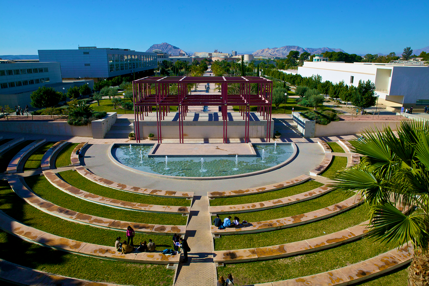 Universidad de Alicante para estudiar economia