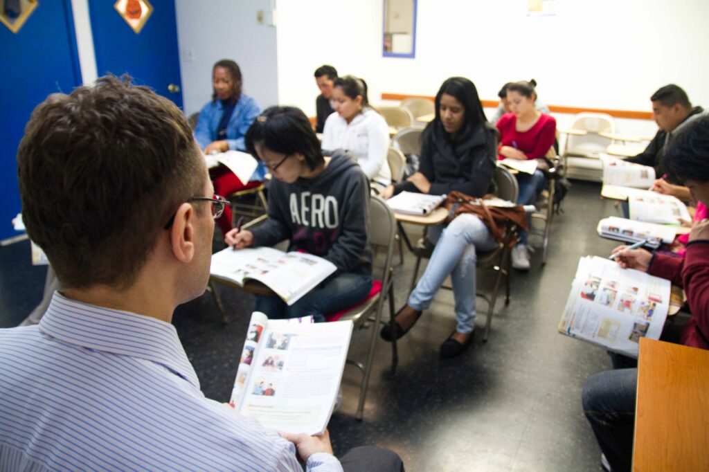 escuelas de inglés en Queens