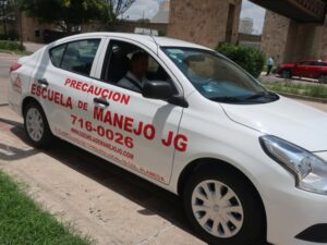 Mejores escuelas de manejo en León Gto